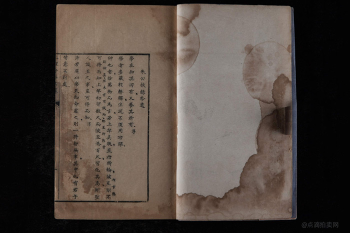 修復(fù)機(jī)構(gòu)如何清除書葉污漬 修復(fù)機(jī)構(gòu)如何清除書葉污漬