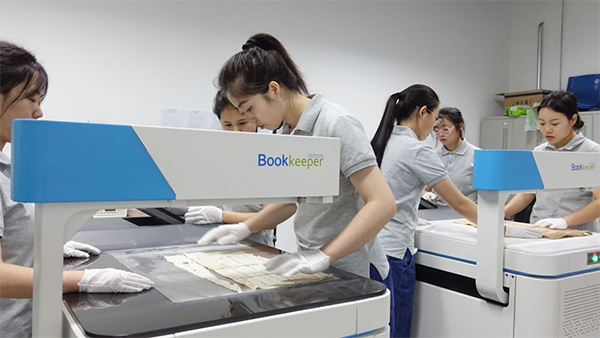 檔案保護施工作業(yè)現(xiàn)場 檔案保護施工作業(yè)現(xiàn)場