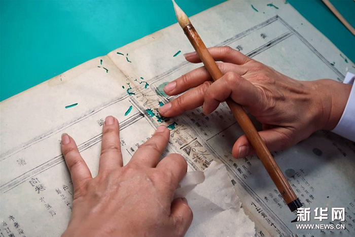 常用古籍修復(fù)工具-素材@新華網(wǎng) 常用古籍修復(fù)工具-素材@新華網(wǎng)